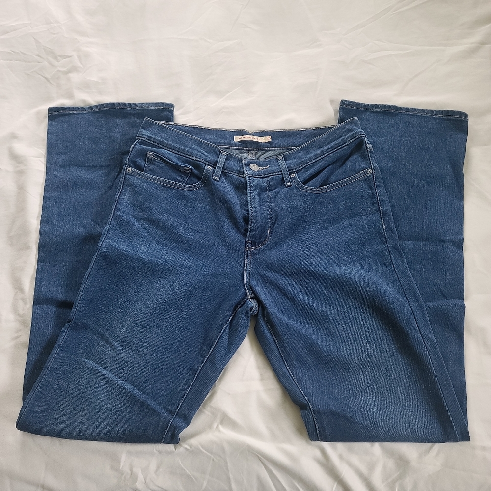 New Levi Strauss Ladies 515 Shaping Bootcut Jean